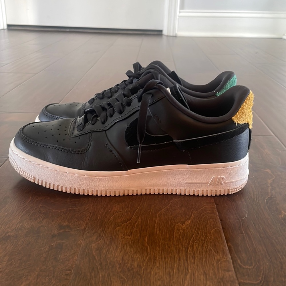 black nike air forces